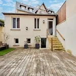 La Rose Rouge - A 1 Km De La Casa de Férias *